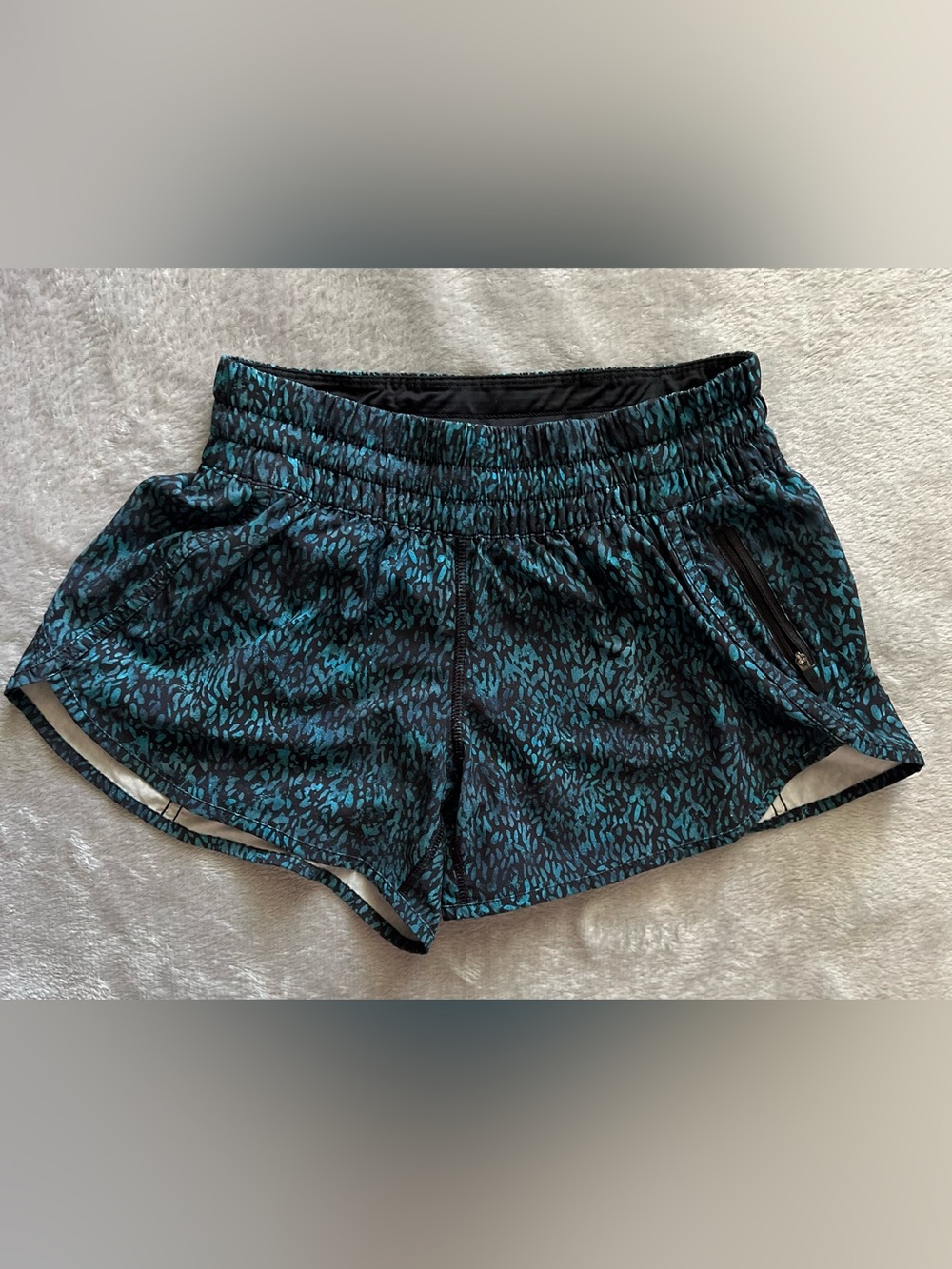 Lululemon Running Shorts Size 8